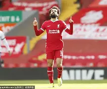 包含萨拉赫官方宣布败北新规，雄鹿引发争议！观众掌声雷动的词条