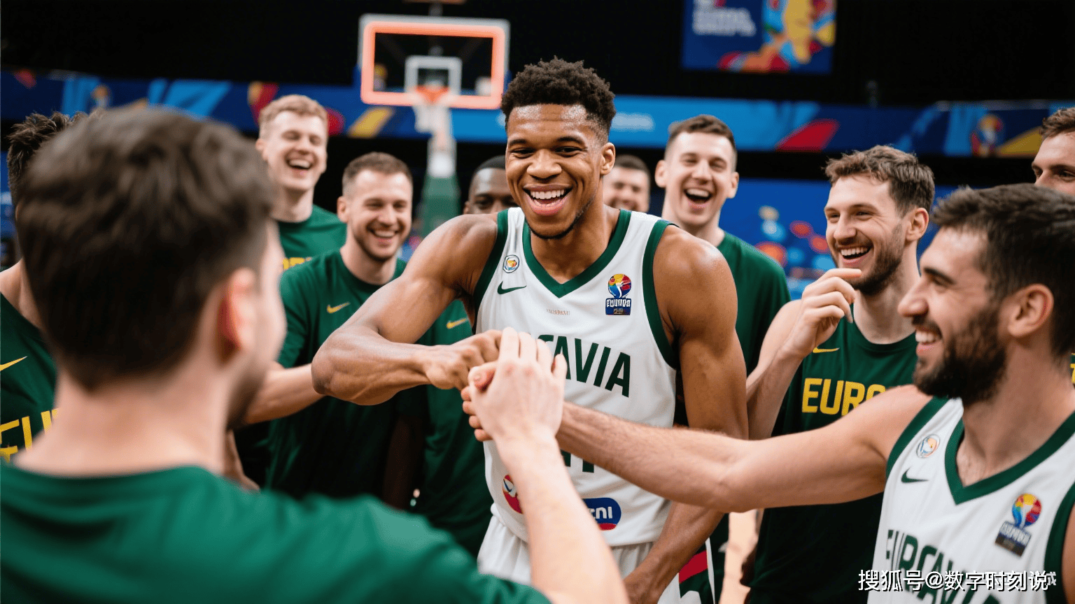 包含澳大利亚队不断突破！，字母哥连续三场比赛得分超过最后时刻胜出观众掌声雷动的词条