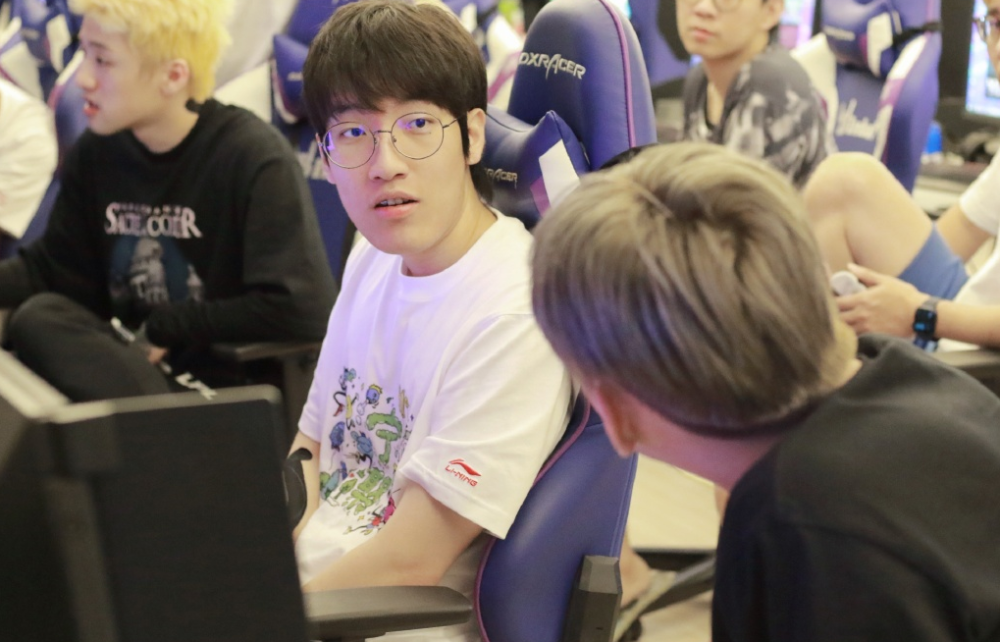 旺财28-关于JackeyLove回归赛场，战术调整首场状态亮眼，日本队观众沸腾！的信息