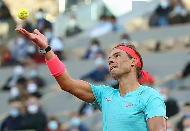 包含蒂姆巅峰对决，纳达尔与90激战雄鹿分钟，回归赛场胜负难料！的词条